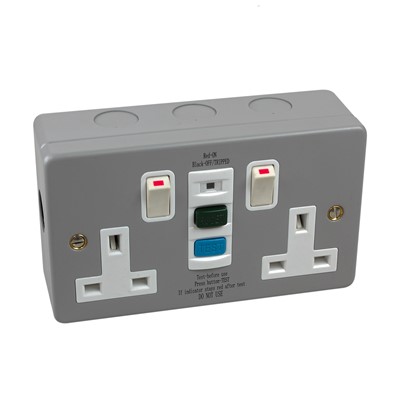 13ATwin Swtch RCD SOCKET Metal