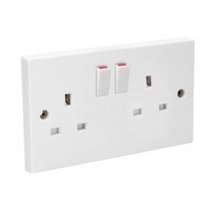 13A 2 GANG SWITCHED SOCKET