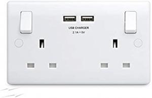 13A Double Socket w/uSB