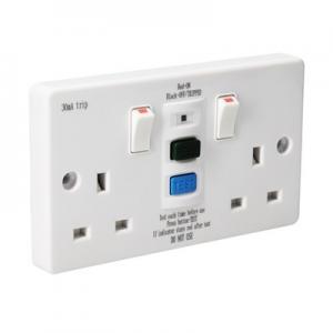 13A 2 Gang Swtch RCD SOCKET