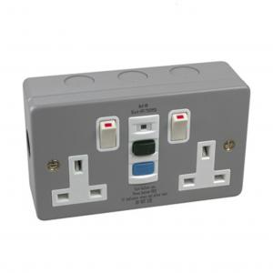 13ATwin Swtch RCD SOCKET Metal