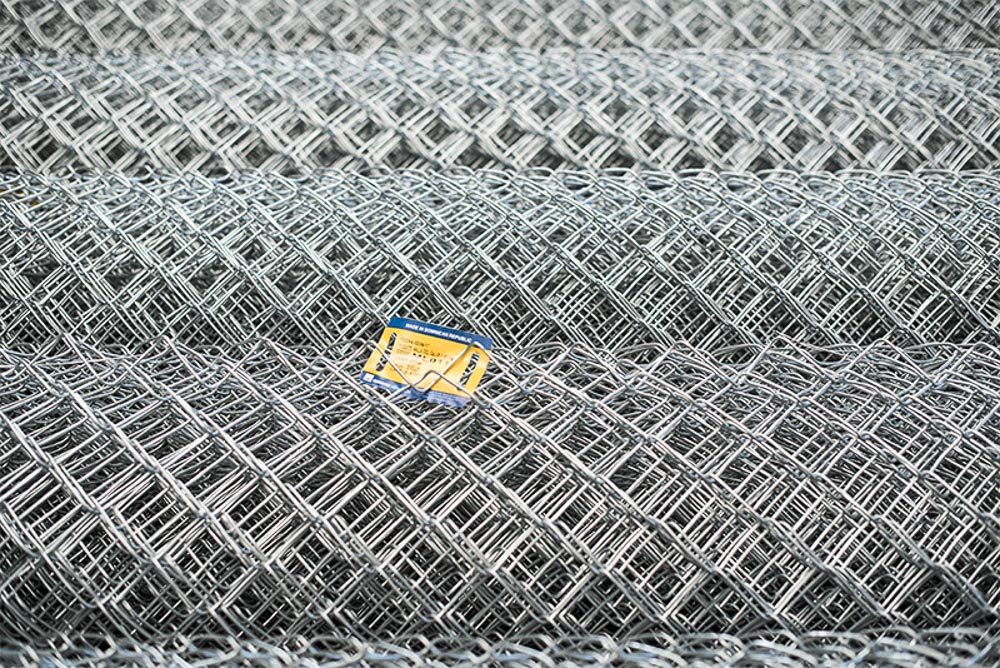Chain Link Fence G12.5-6' x 50'