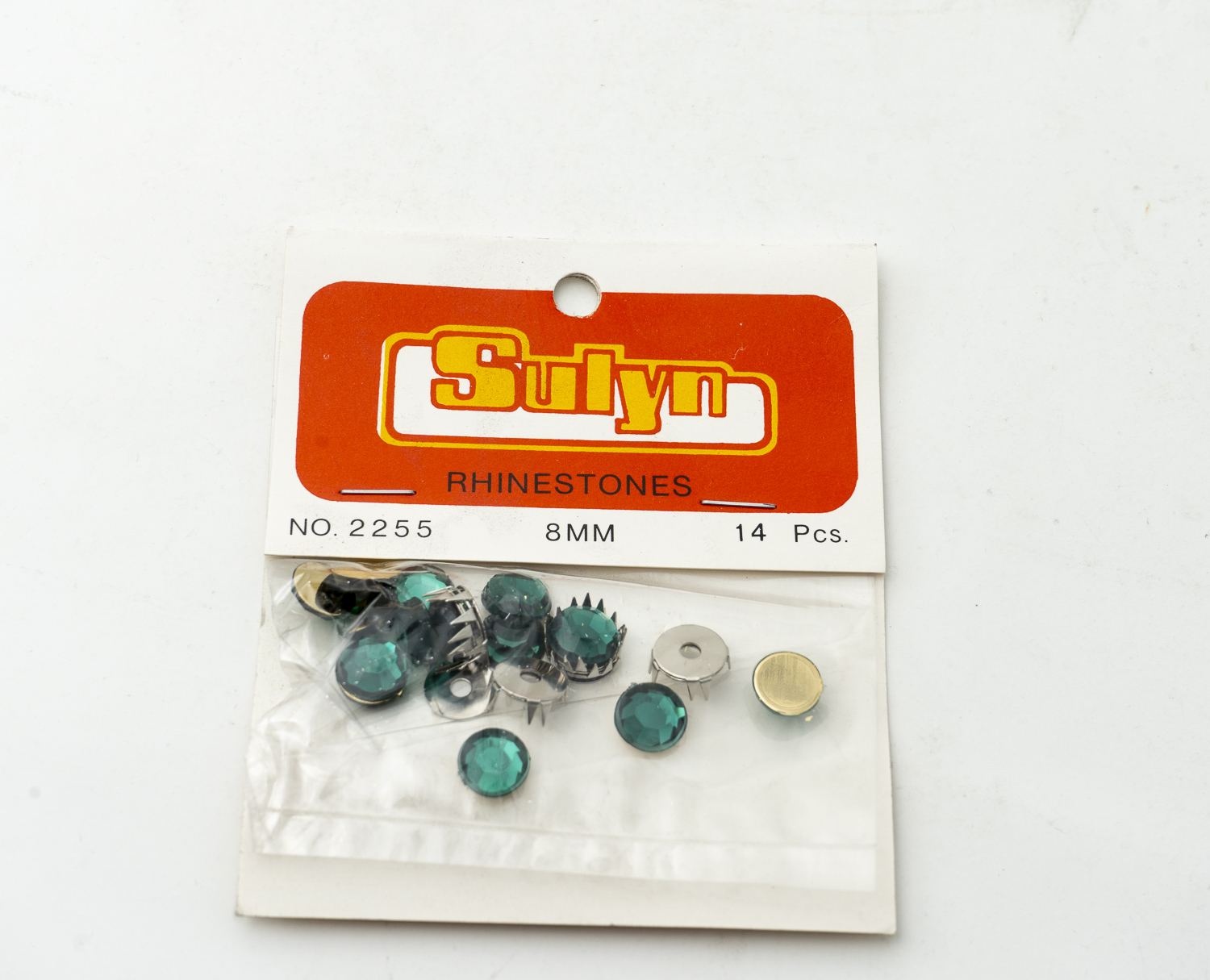 8MM 14PKT GREEN RHINESTONES