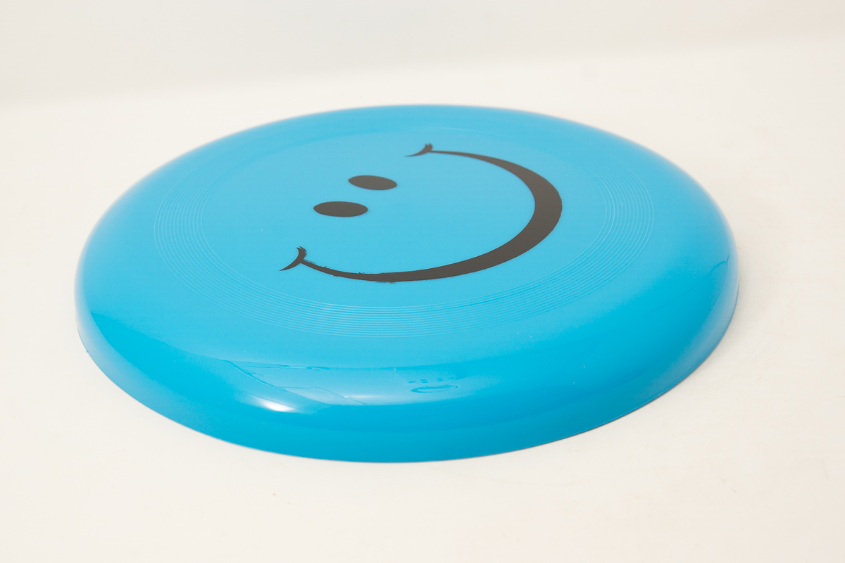 SMILEY FACE FLYING DISK