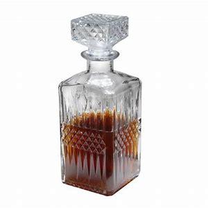 30OZ DECANTER BOTTLE W/LID