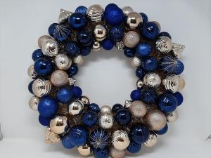 BLUE/GOLD BALLS WREATH