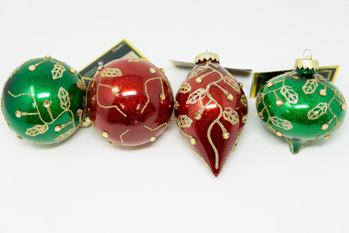 RED /GOLD DECORATIVE BALL