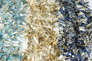 TINSEL W/ SNOW GARLAND BLUE/GOLD