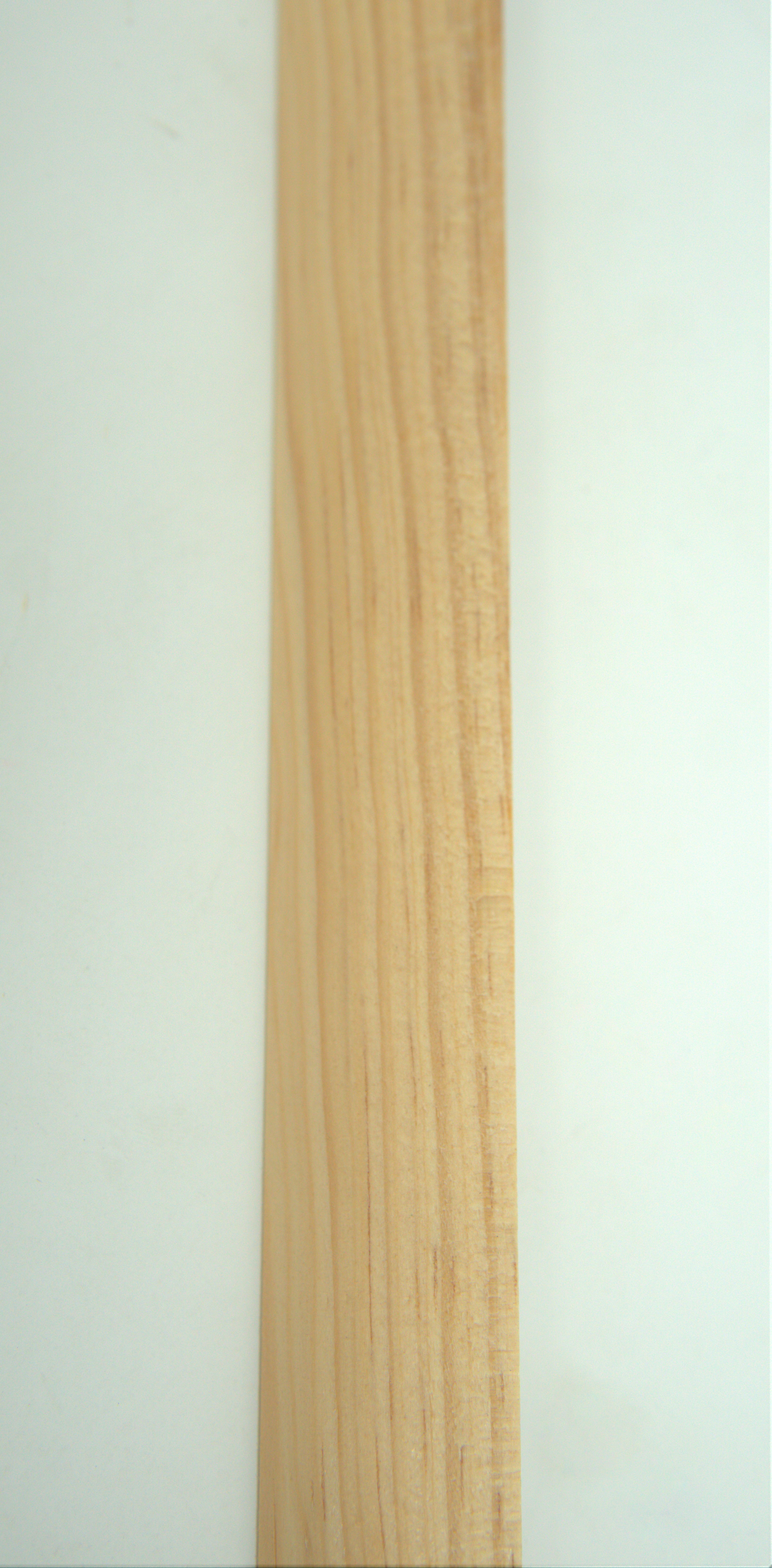 R/QTR-CROWN-19X19-8FT MOULDING