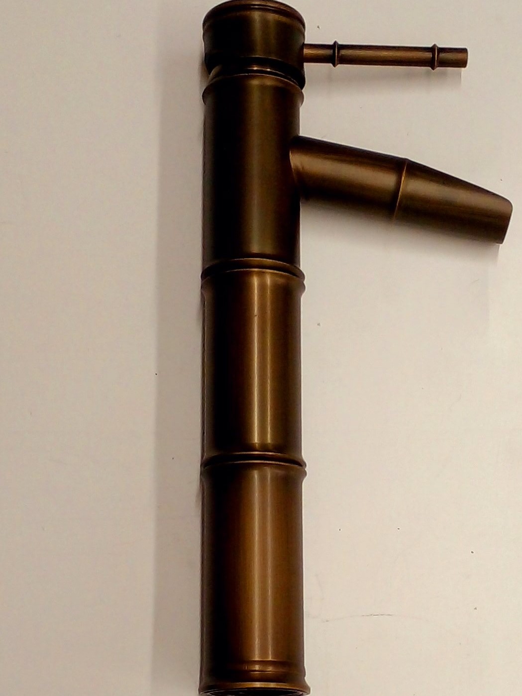 Basin mixer