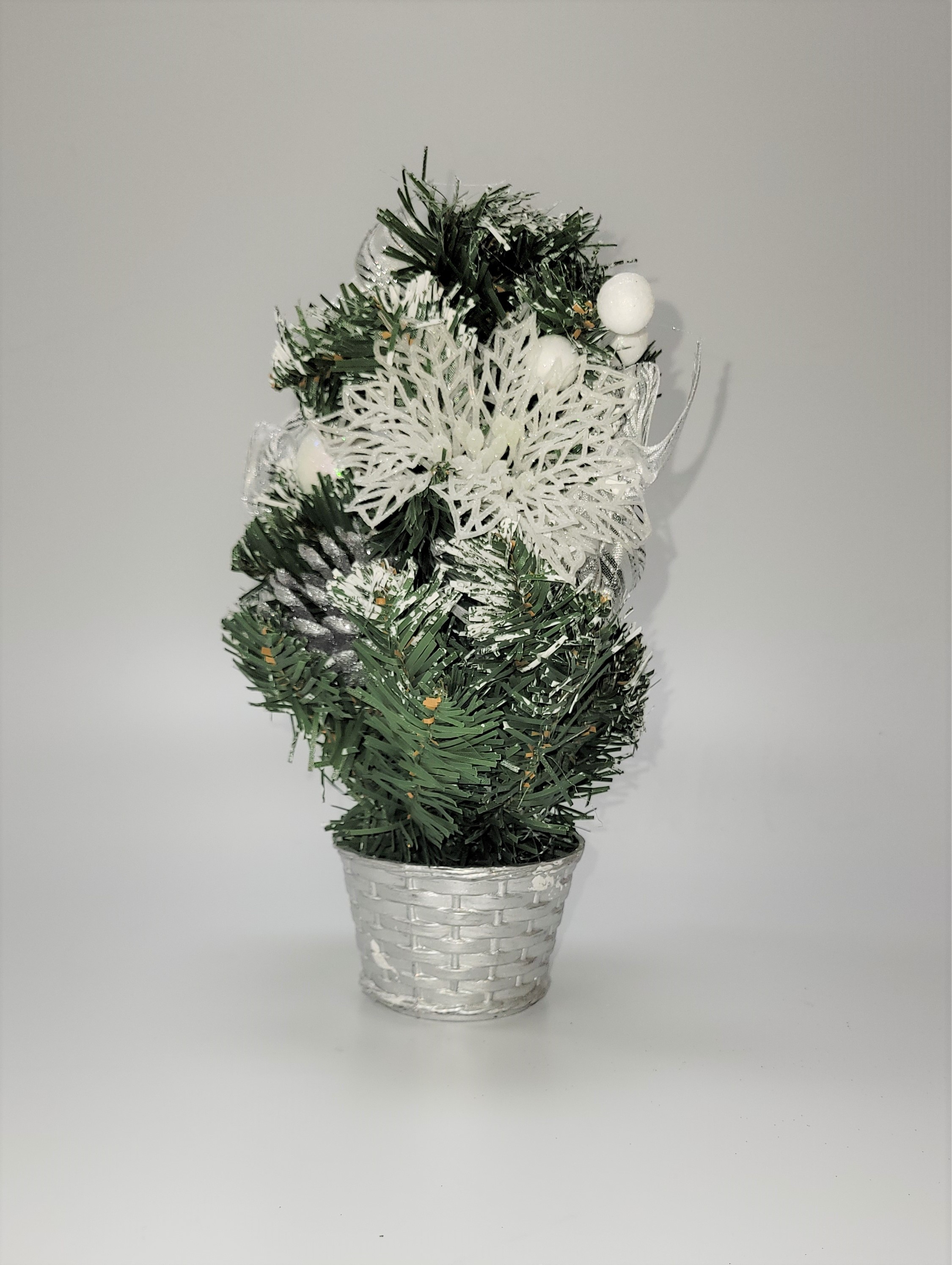 12" PRE D?COR PINE TREE ASST