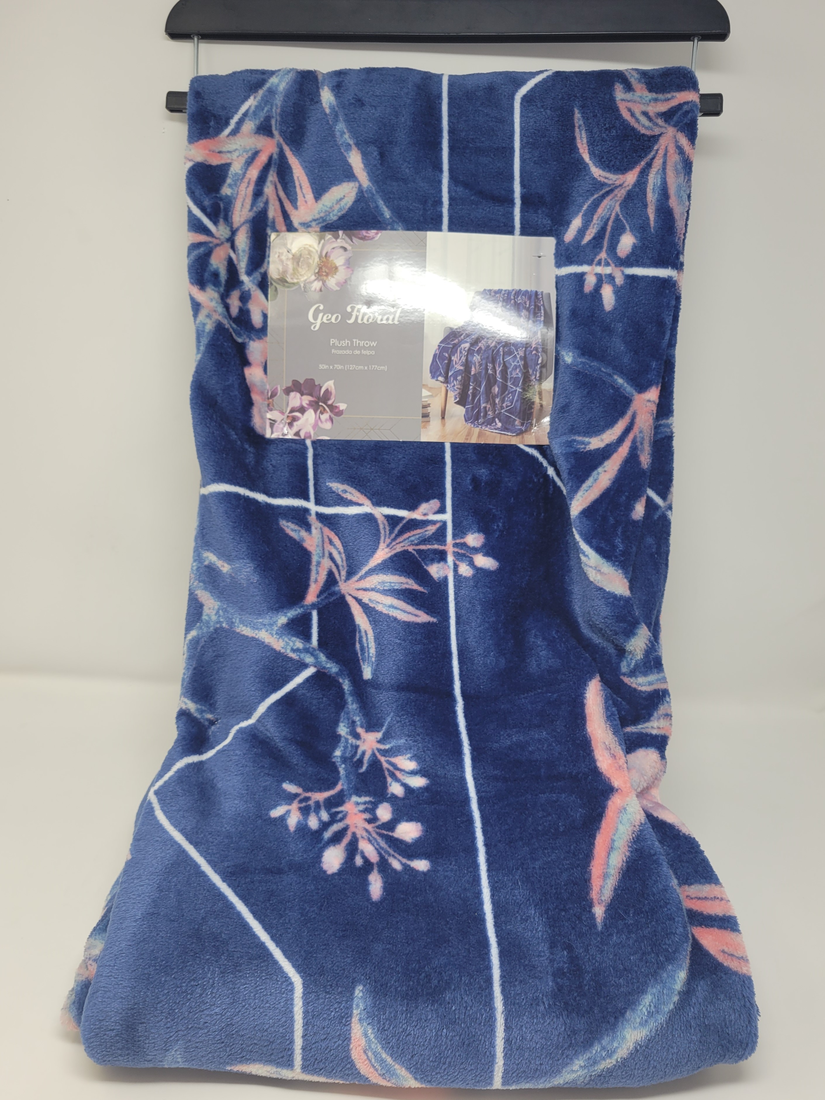 GEO FLORAL 50X70 PLUSH THROW