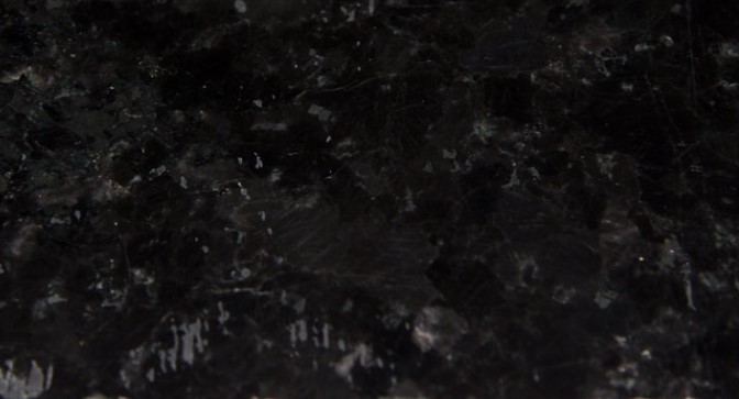 CRYSTAL BLACK QUARTZ 26"X96"
