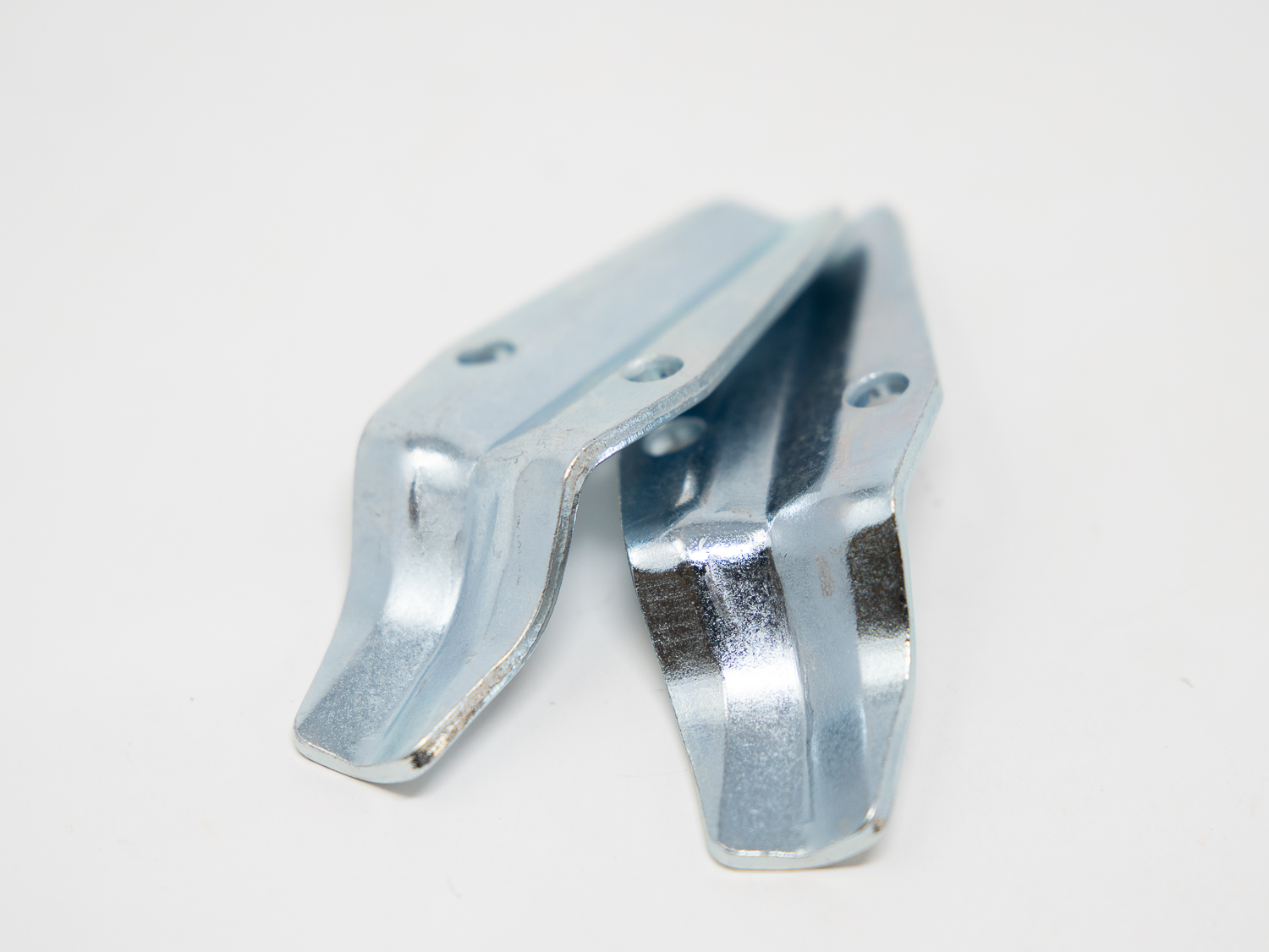 URINAL/NARROW HANGER BRACKET
