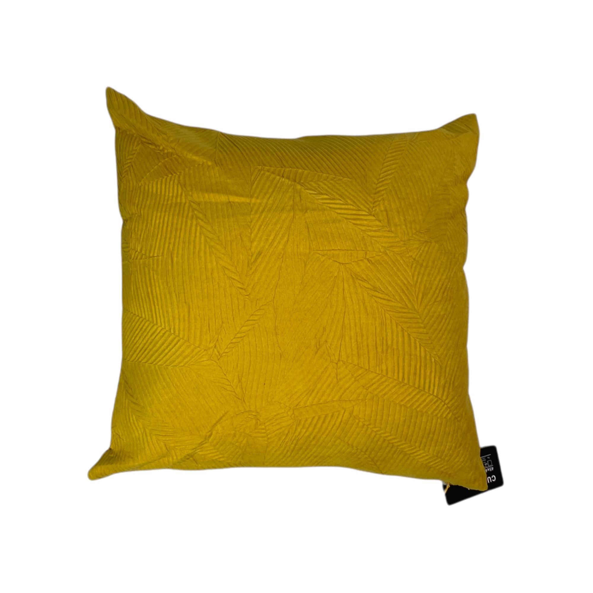 18X18 GOLD SOLID CUSHION