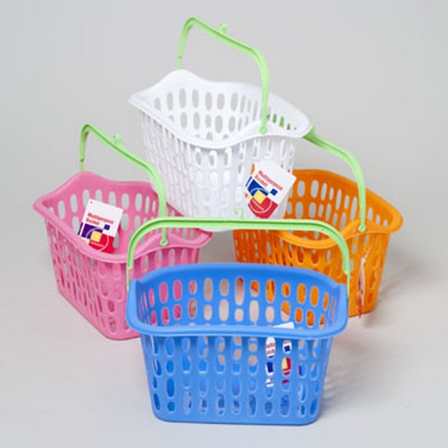 BASKET W/PLASTIC HANDLE