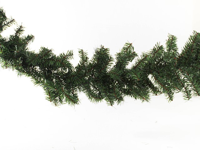 10" GARLAND 9FT 400TIPS