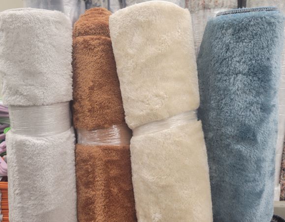 50X180 ASST AREA RUGS