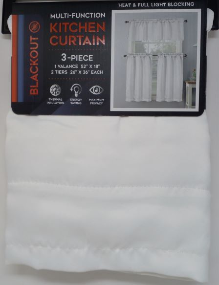 B/OUT KITCHEN CURTAIN WHT