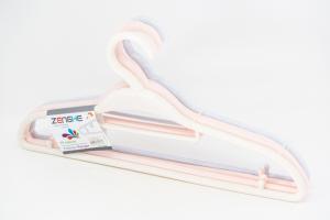 4PC CLOTHES HANGER SET