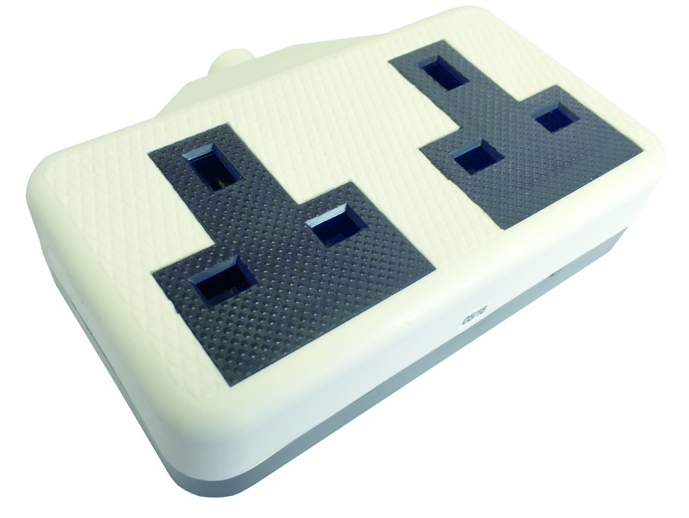 13A WHITE RUBBER EXT SOCKET TWIN